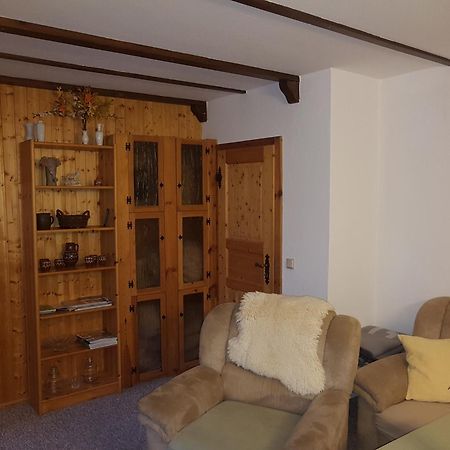 Pension Zum Weissen Hirsch Reitwein Εξωτερικό φωτογραφία