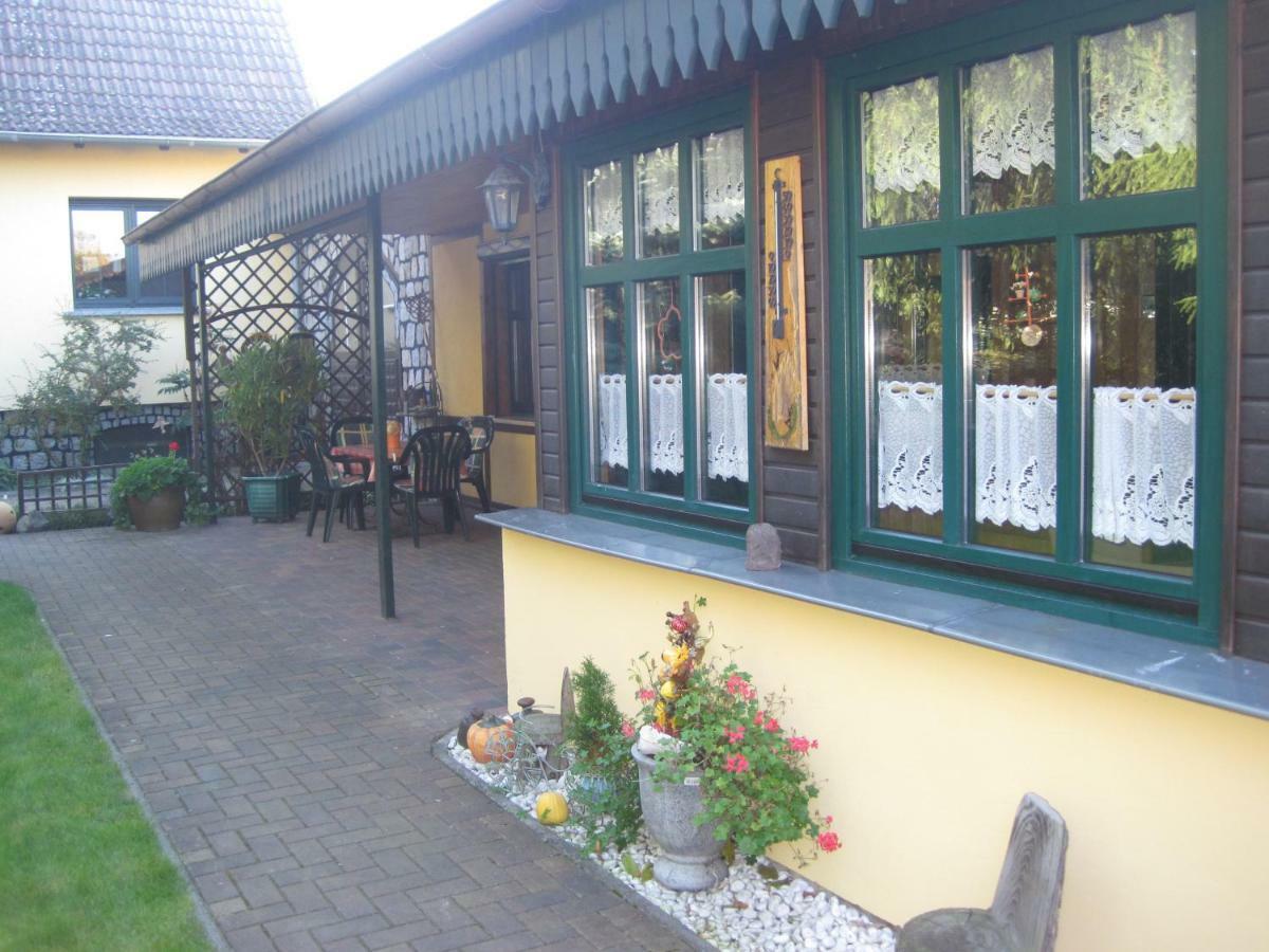 Pension Zum Weissen Hirsch Reitwein Εξωτερικό φωτογραφία